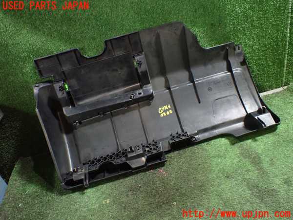 5UPJ-24807691]VW ゴルフ GTI(1HABF)内装トリム類1 中古_m0003.jpg