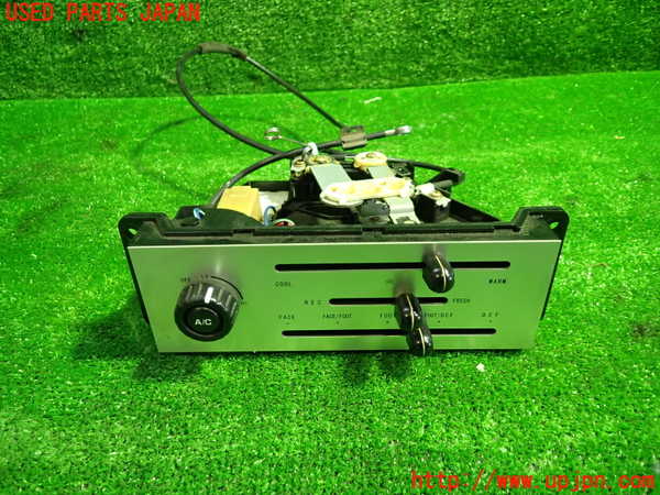5UPJ-24816066]ロードスター(NA8C)エアコンスイッチ1 中古_m0001.jpg