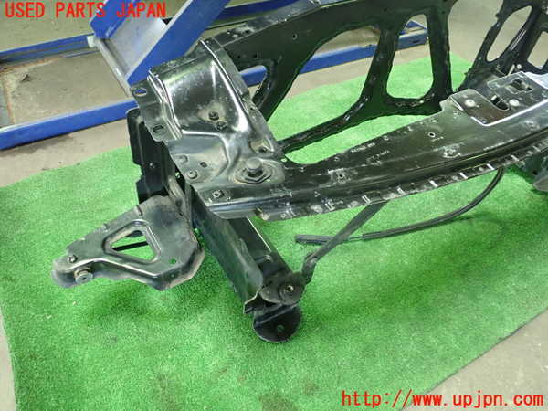 1UPJ-24821041]BMW Z4 ロードスター E85(BT22)コアサポート 中古_m0003.jpg