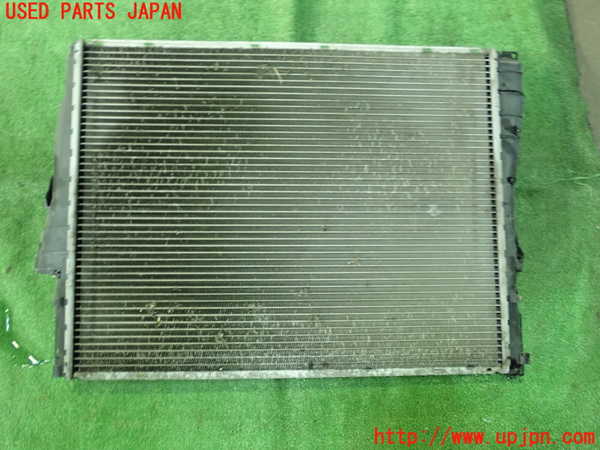 1UPJ-24822321]BMW Z4 ロードスター E85(BT22)ラジエーター1 中古_m0002.jpg