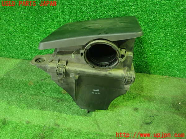 1UPJ-24822560]BMW Z4 ロードスター E85(BT22)エアクリーナーボックス 中古_m0001.jpg