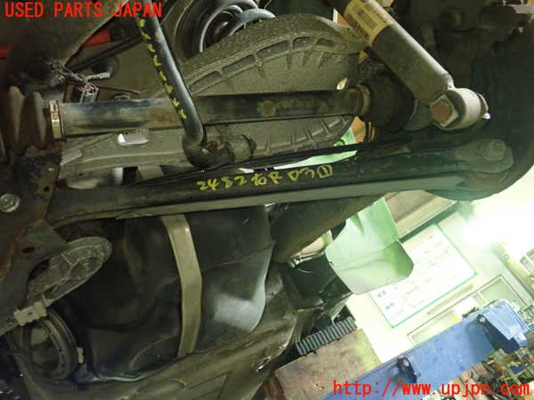 1UPJ-24825200]BMW Z4 ロードスター E85(BT22)右リアロアアーム1 中古_m0001.jpg