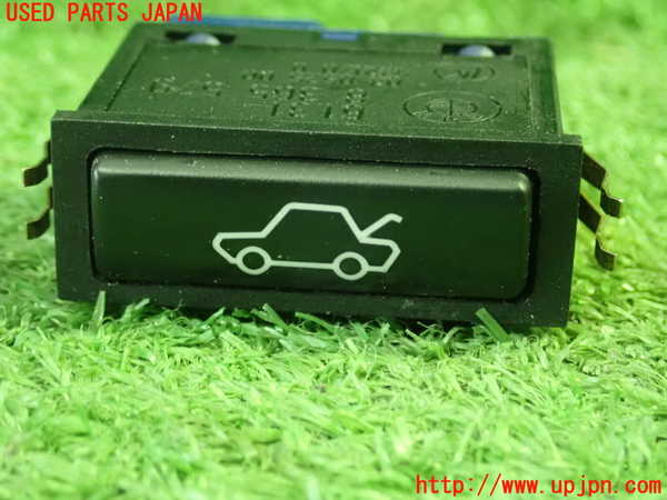 1UPJ-24826307]BMW Z4 ロードスター E85(BT22)スイッチ2（トランク） 中古_m0001.jpg