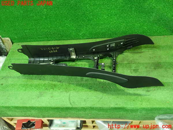 1UPJ-24827540]BMW Z4 ロードスター E85(BT22)センターコンソール 中古_m0004.jpg