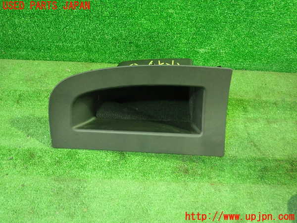1UPJ-24827841]BMW Z4 ロードスター E85(BT22)小物入れ1 中古_m0001.jpg