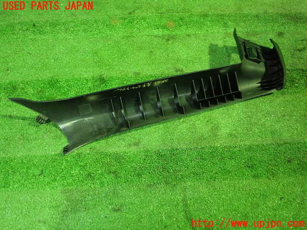 1UPJ-24827660]BMW Z4 ロードスター E85(BT22)左フロントピラートリム 中古_m0002.jpg