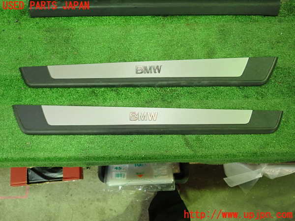 1UPJ-24827740]BMW Z4 ロードスター E85(BT22)スカッフプレート 中古_m0003.jpg