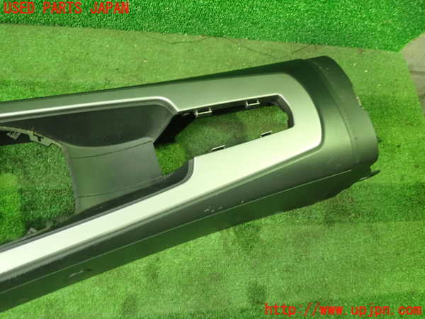 5UPJ-24837540]BMW Z4 ロードスター E85(BT25)センターコンソール 中古_m0002.jpg