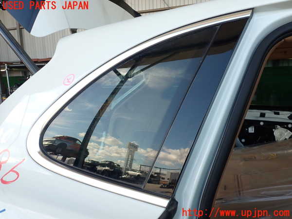 2UPJ-24861380]ポルシェ・カイエン S(92AM48A)右クォーターガラス 中古(43R-002092 M161)_m0001.jpg