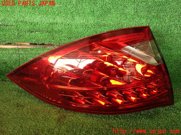 2UPJ-24861536]ポルシェ・カイエン S(92AM48A)左テールランプ 中古_m0001.jpg