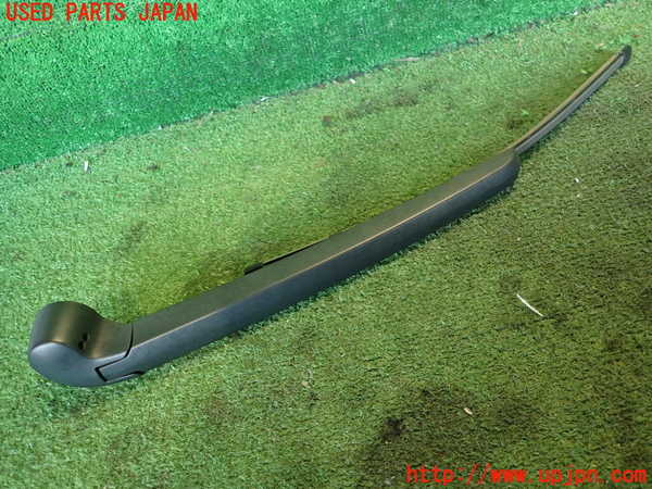 2UPJ-24861661]ポルシェ・カイエン S(92AM48A)リアワイパーアーム1 中古_m0001.jpg