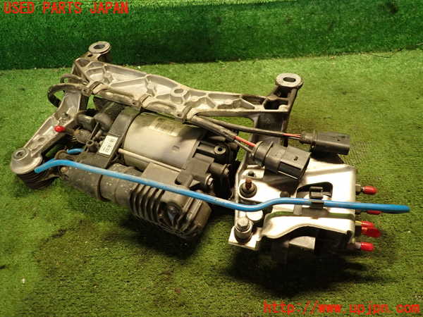 2UPJ-24865535]ポルシェ・カイエン S(92AM48A)エアサスポンプ 中古_m0002.jpg