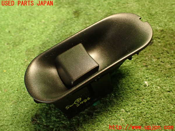2UPJ-24866309]ポルシェ・カイエン S(92AM48A)スイッチ4 中古_m0001.jpg