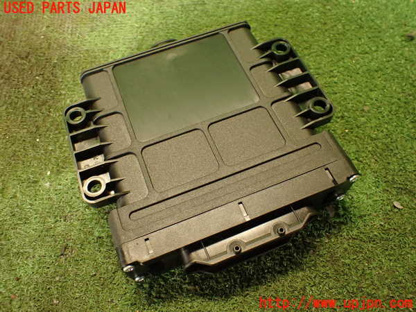 2UPJ-24866115]ポルシェ・カイエン S(92AM48A)ミッションコンピューター 中古_m0002.jpg