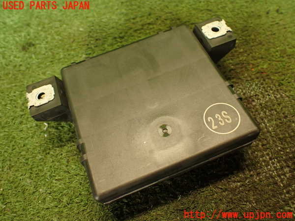 2UPJ-24866153]ポルシェ・カイエン S(92AM48A)コンピューター8 (ゲートウェイ) 中古_m0002.jpg