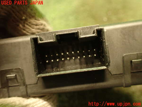 2UPJ-24866153]ポルシェ・カイエン S(92AM48A)コンピューター8 (ゲートウェイ) 中古_m0003.jpg