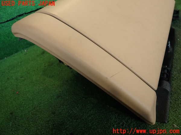 2UPJ-24867516]ポルシェ・カイエン S(92AM48A)グローブボックス1 中古_m0002.jpg