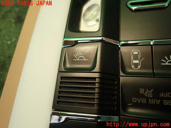 2UPJ-24866411]ポルシェ・カイエン S(92AM48A)ルームランプ1 (1列目真中) 中古_m0003.jpg
