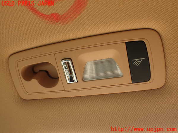 2UPJ-24866412]ポルシェ・カイエン S(92AM48A)ルームランプ2 (2列目右) 中古_m0001.jpg