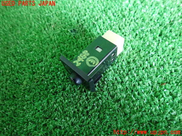 2UPJ-24886308]センチュリー(VG45)スイッチ3 (トランクオープナー) 中古_m0002.jpg