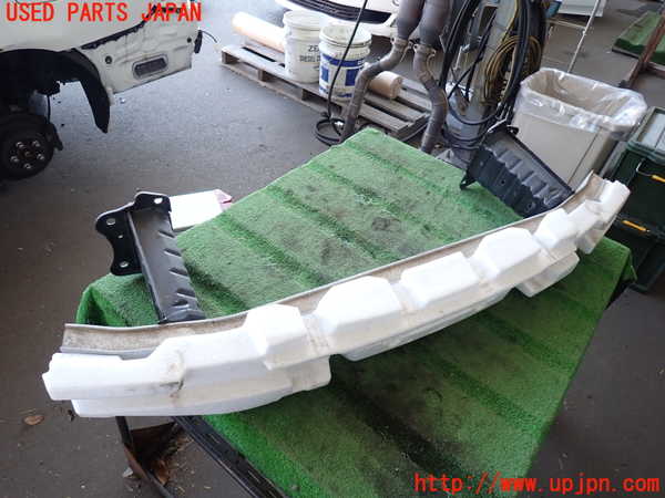 2UPJ-24891014]クラウン アスリート(GRS200)フロントバンパーホースメント 中古_m0003.jpg