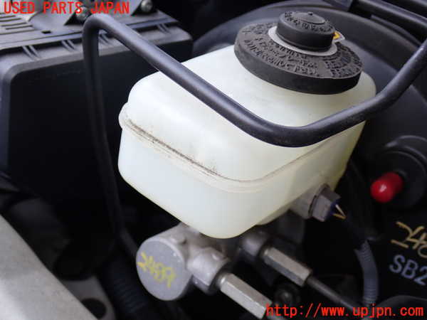 2UPJ-24894050]クラウン アスリート(GRS200)ブレーキマスターシリンダー 中古_m0001.jpg