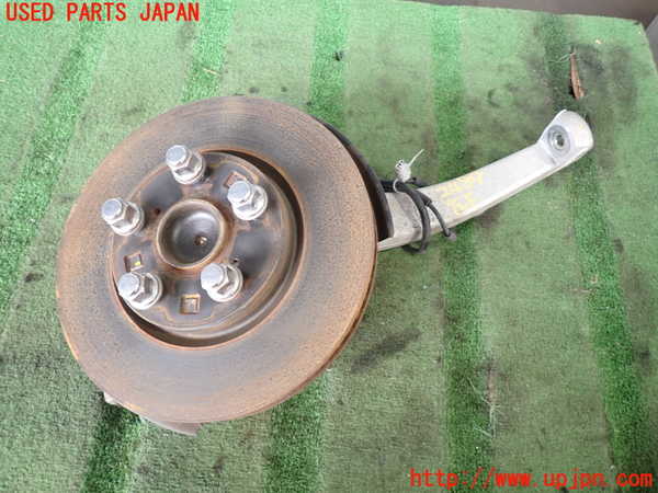 2UPJ-24894295]クラウン アスリート(GRS200)左フロントナックルハブ 中古_m0001.jpg