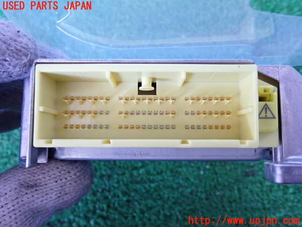 2UPJ-24896145]クラウン アスリート(GRS200)エアバッグコンピューター 中古_m0002.jpg