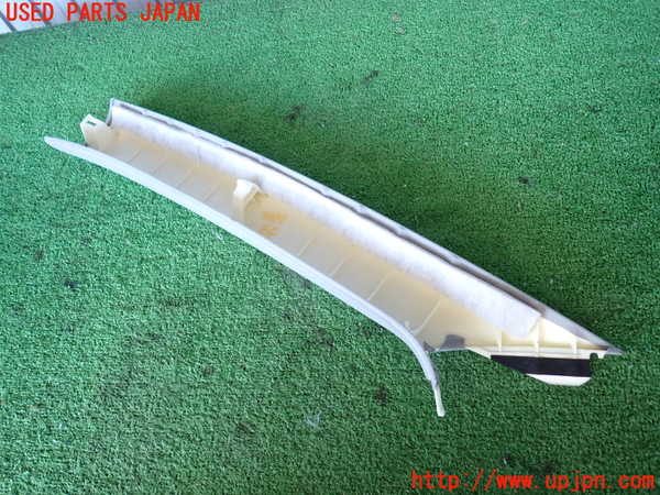 2UPJ-24897655]クラウン アスリート(GRS200)右フロントピラートリム 中古_m0002.jpg