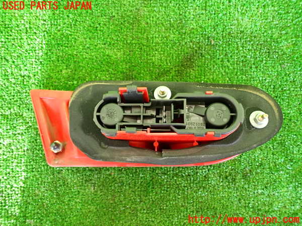 2UPJ-24901550]アルファロメオ・156 スポーツワゴン GTA(932BXB)右リアフィニッシャー 中古_m0003.jpg