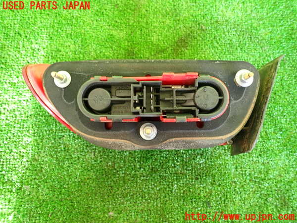 2UPJ-24901536]アルファロメオ・156 スポーツワゴン GTA(932BXB)左テールランプ 中古_m0003.jpg