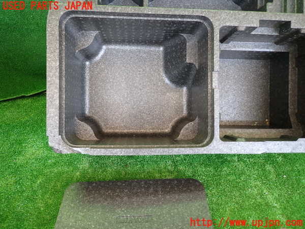 2UPJ-24907772]アルファロメオ・156 スポーツワゴン GTA(932BXB)ラゲッジトレイ2 中古_m0002.jpg