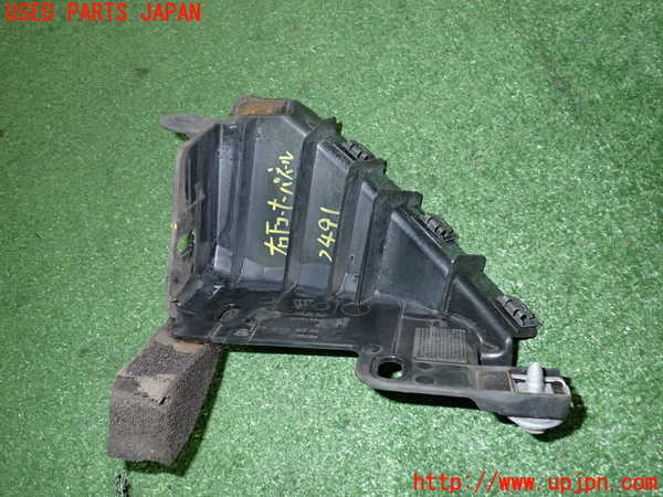 2UPJ-24911100]プジョー・RCZ(T7R5F02)右前コーナーパネル 中古_m0002.jpg