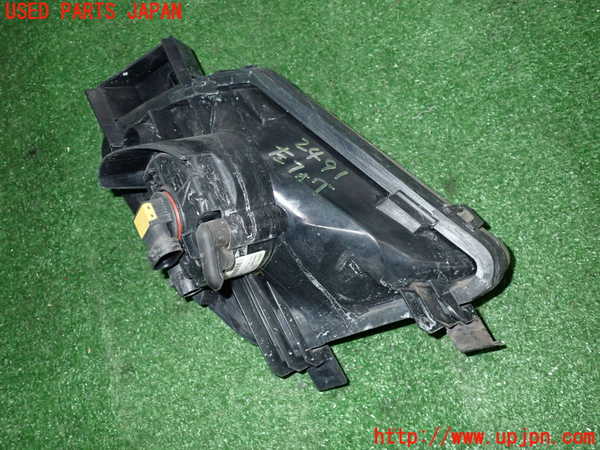 2UPJ-24911182]プジョー・RCZ(T7R5F02)左フォグ 中古_m0002.jpg