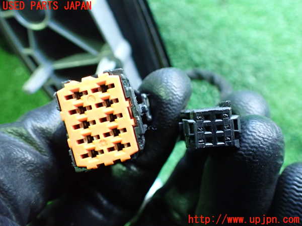 2UPJ-24911210]プジョー・RCZ(T7R5F02)右ドアミラー 中古_m0003.jpg