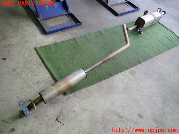 2UPJ-24912671]プジョー・RCZ(T7R5F02)リアマフラー1 中古_m0001.jpg