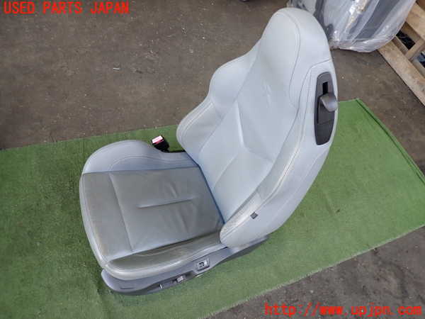 2UPJ-24917065]プジョー・RCZ(T7R5F02)助手席シート 中古_m0001.jpg