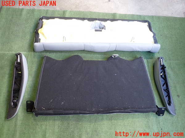 2UPJ-24917385]プジョー・RCZ(T7R5F02)リアシート 中古_m0003.jpg
