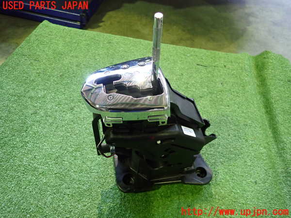 2UPJ-24917555]プジョー・RCZ(T7R5F02)ATシフトレバー 中古_m0001.jpg