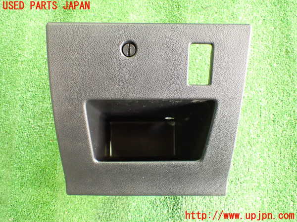 2UPJ-24917841]プジョー・RCZ(T7R5F02)小物入れ1 中古_m0001.jpg