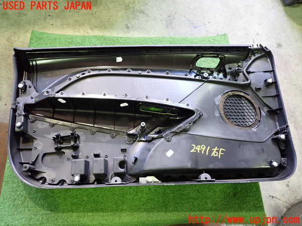 2UPJ-24911234]プジョー・RCZ(T7R5F02)右ドア内張り 中古_m0004.jpg