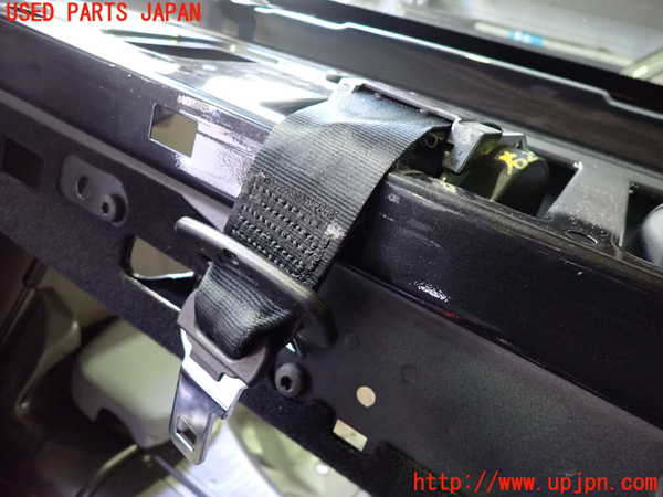 2UPJ-24917155]プジョー・RCZ(T7R5F02)右2列目シートベルト 中古_m0001.jpg