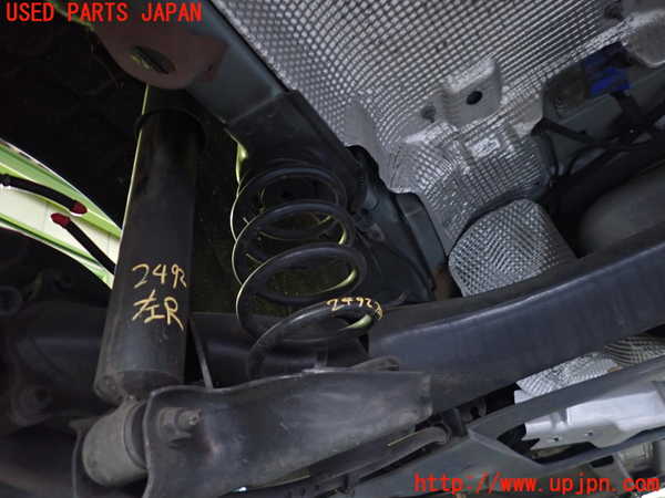 2UPJ-24925105]プジョー・RCZ(T7R5F03)左リアスプリング 中古_m0001.jpg