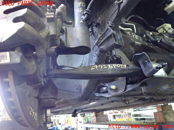 2UPJ-24925176]プジョー・RCZ(T7R5F03)右フロントロアアーム1 中古_m0001.jpg