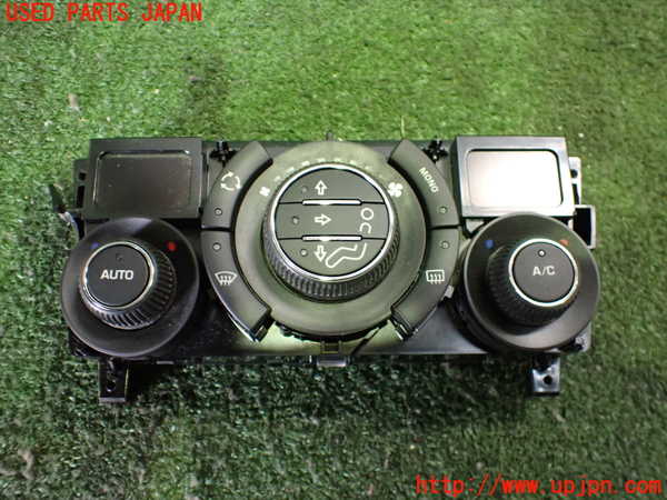 2UPJ-24926066]プジョー・RCZ(T7R5F03)エアコンスイッチ1 中古_m0001.jpg