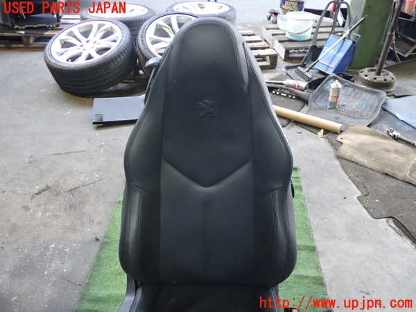 2UPJ-24927065]プジョー・RCZ(T7R5F03)助手席シート (左ハンドル車) 中古_m0002.jpg