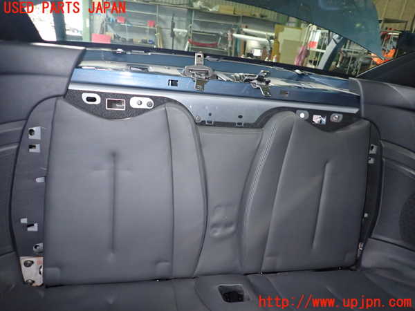 2UPJ-24927385]プジョー・RCZ(T7R5F03)リアシート 中古_m0002.jpg