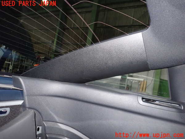 2UPJ-24927680]プジョー・RCZ(T7R5F03)左リアピラートリム 中古_m0002.jpg