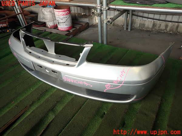 2UPJ-24931010]サニー(FB15)フロントバンパー 中古_m0001.jpg