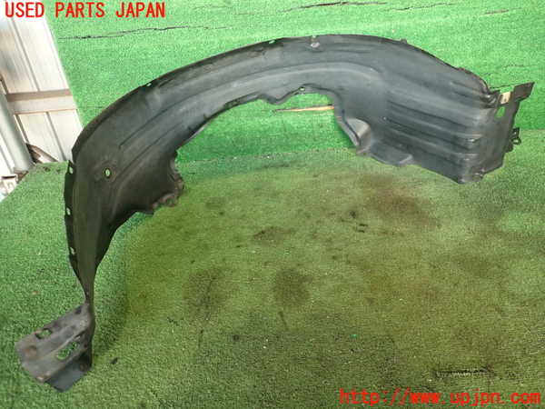 5UPJ-24931090]サニー(FB15)右前フェンダーライナー 中古_m0002.jpg